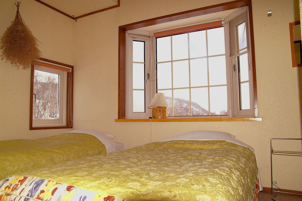 Country Inn Milky House 46/82
