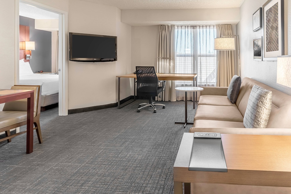 Residence Inn Sacramento Rancho Cordova 28/39
