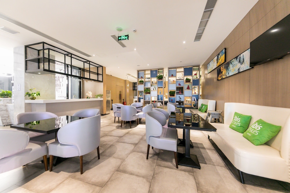 Ibis Styles Shanghai Hongqiao Airport 33/45