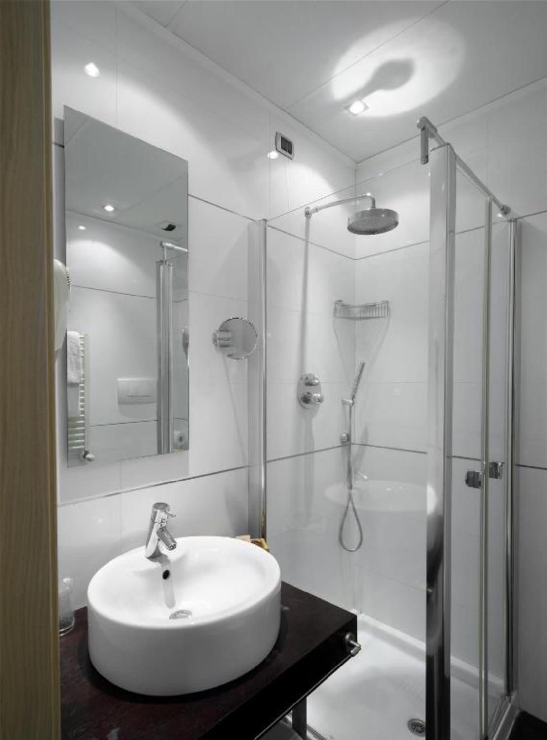 غرفة قياسية بسريرين منفصلين وسرير كوين، Best Western Hotel San Marco 3/5