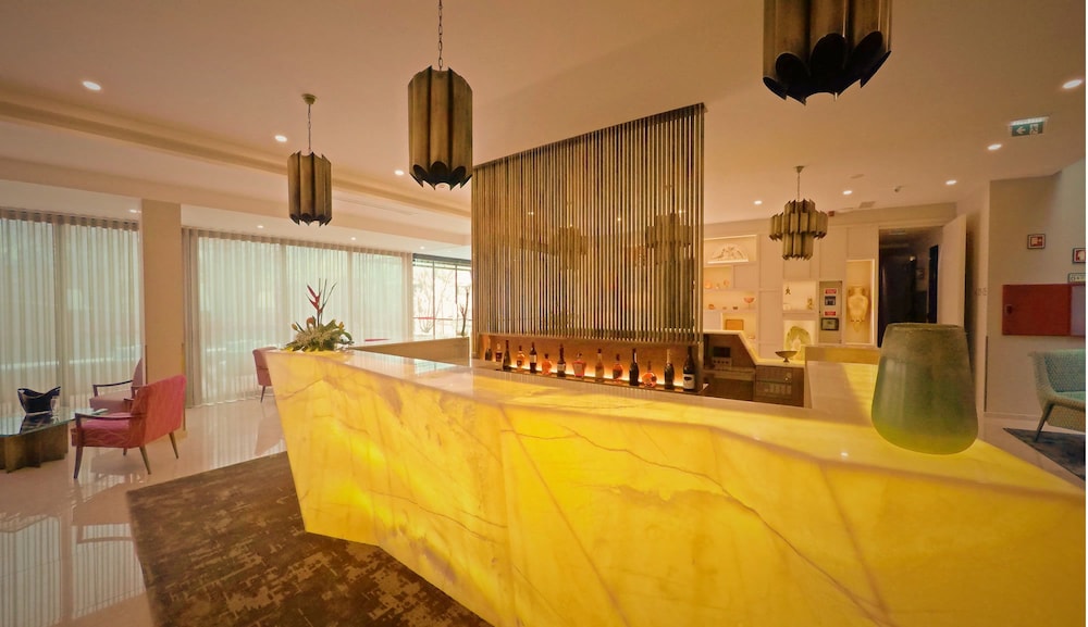 Castelo Hotel 11/64
