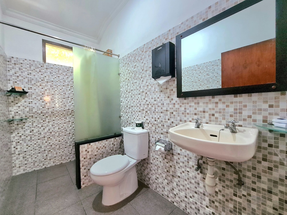 Satriya Cottage 82/82