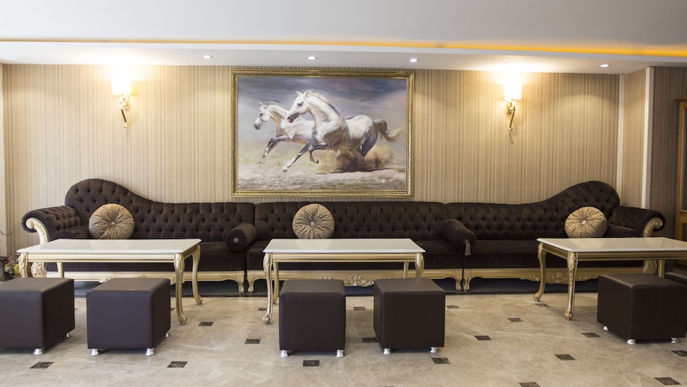 Kensington Hotel 52/67