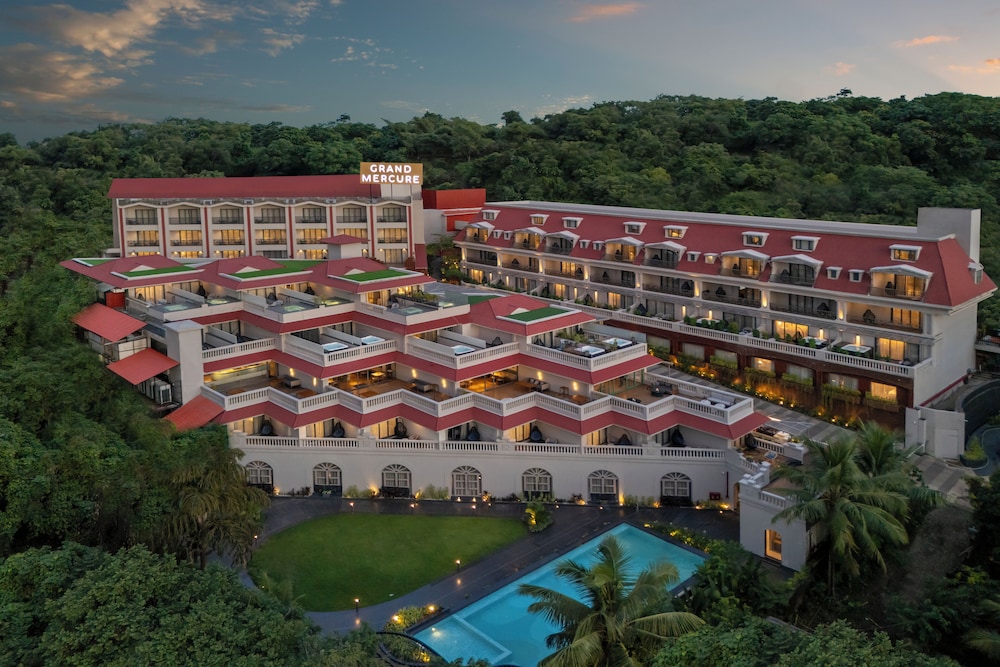 Grand Mercure Goa Candolim 2/58