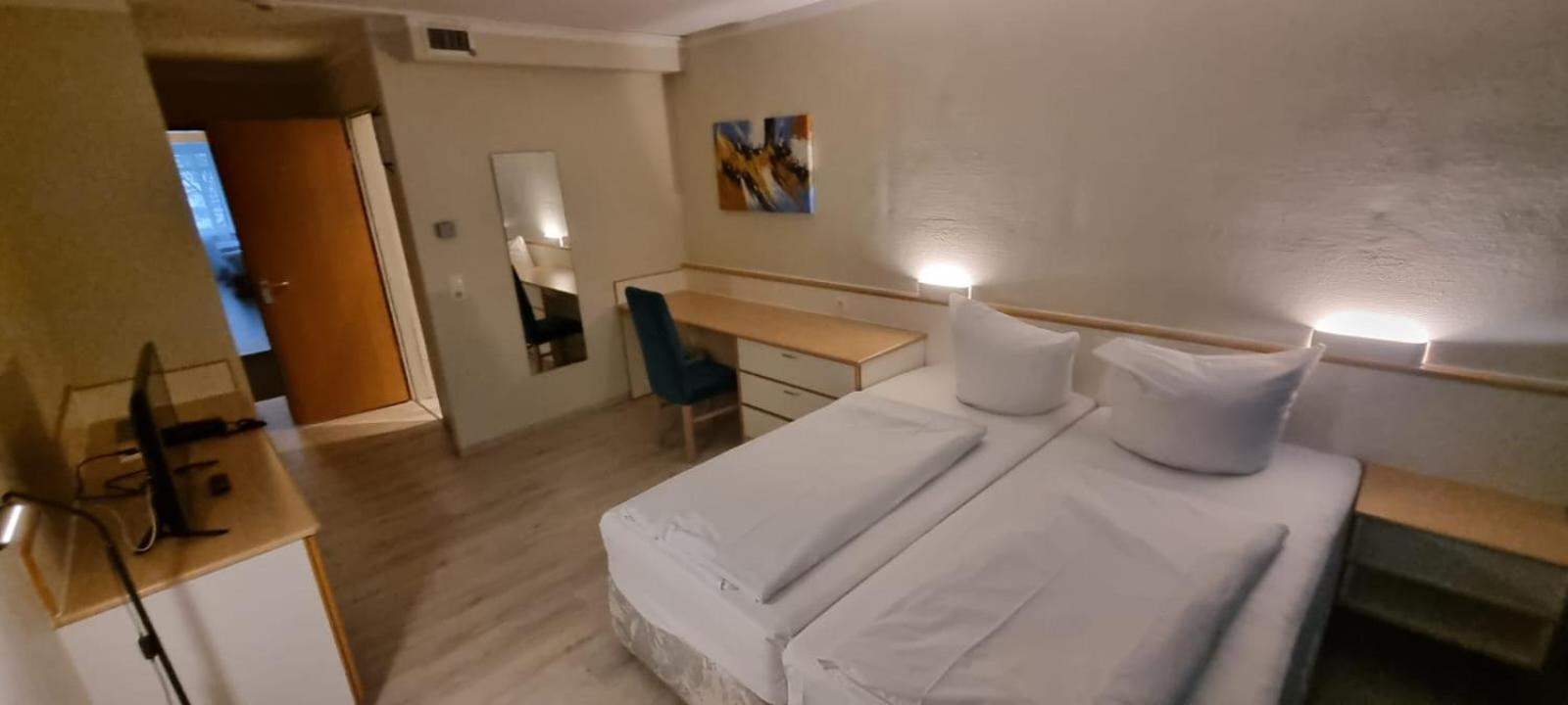 Hotel B99 5/39
