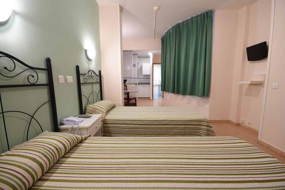 Apartamentos Tinoca 33/50