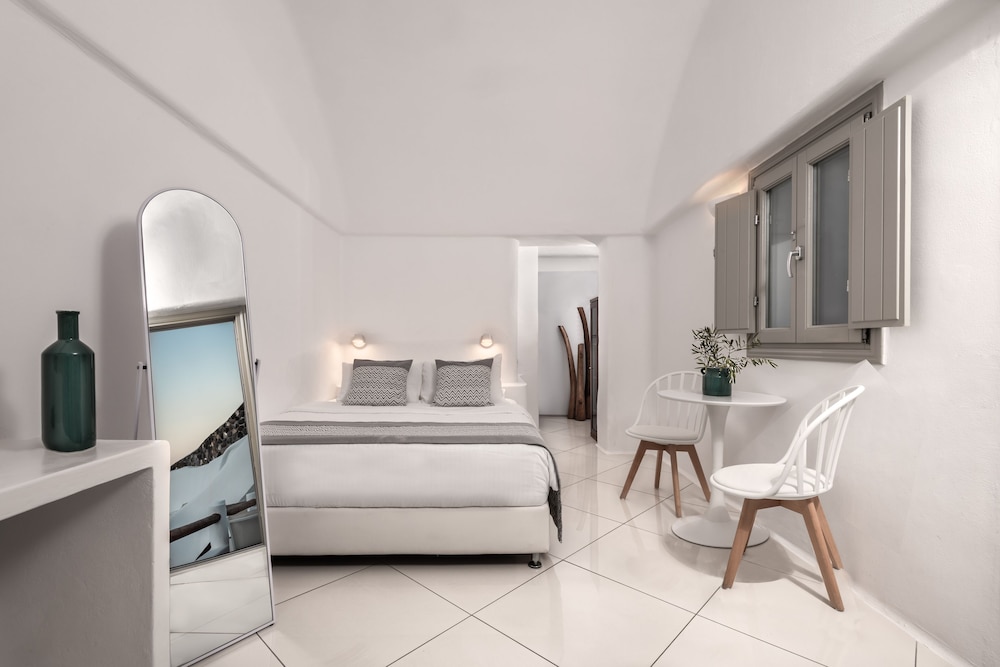 Caldera Premium Villas 16/70