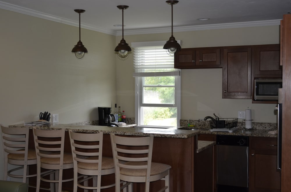 Innseason Resorts Harborwalk 33/50
