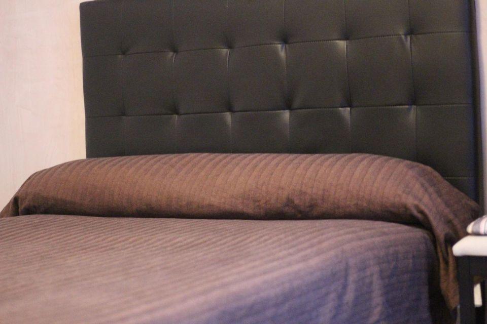 Room, Double Bed