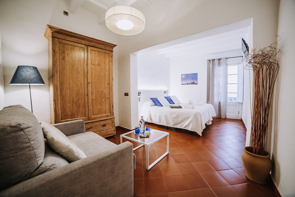 Petit Hotel 5 Fars - Adults Only 10/29
