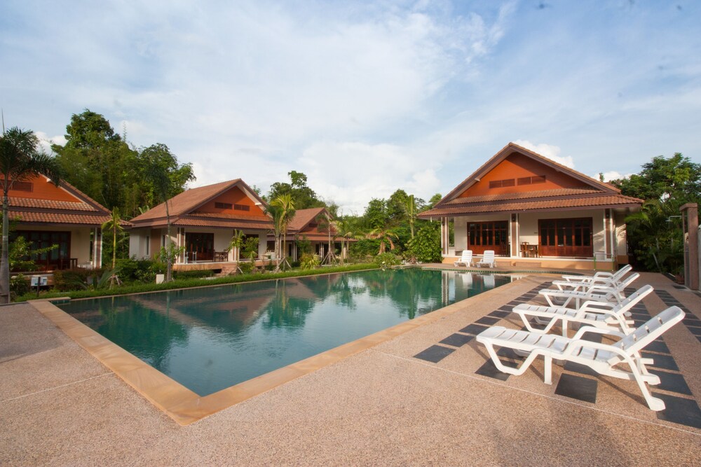 Oscar Villa Aonang Krabi 11/70