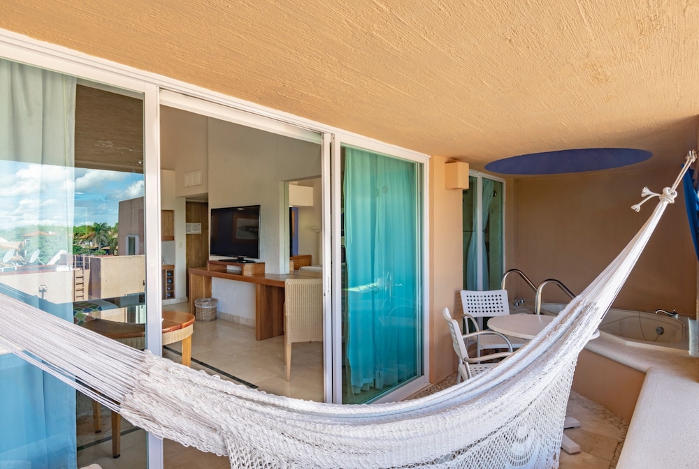 OMNI PUERTO AVENTURAS BEACH RESORT 25/53