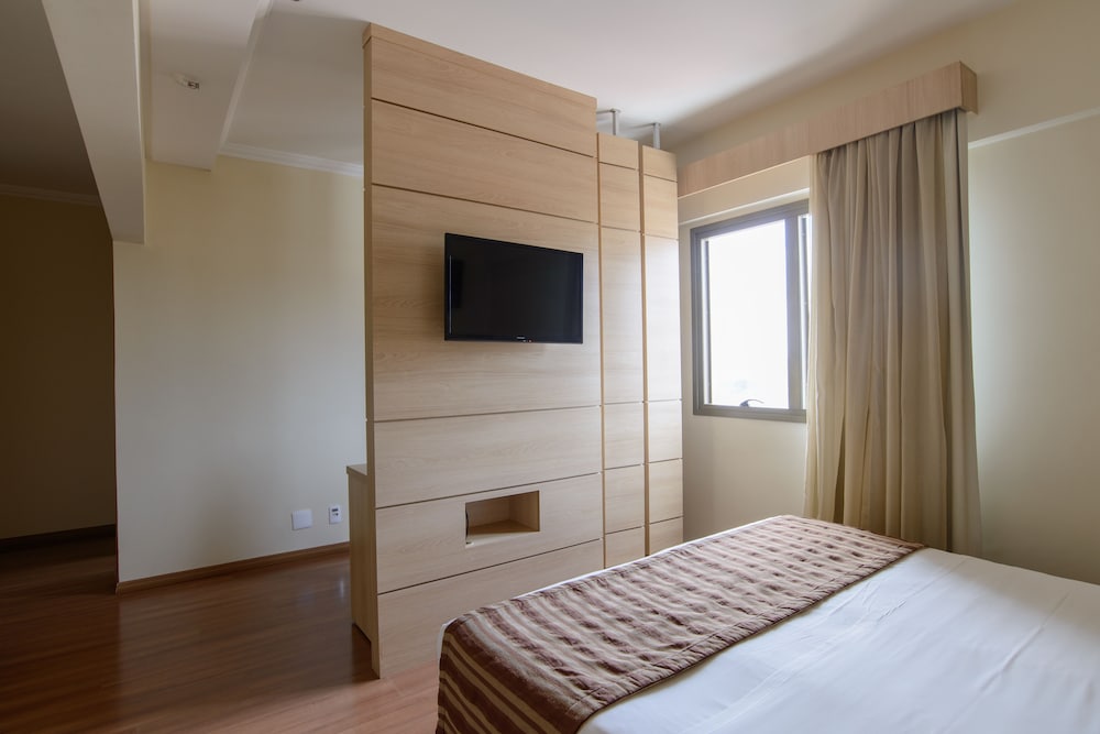 Faro Hotel 15/50