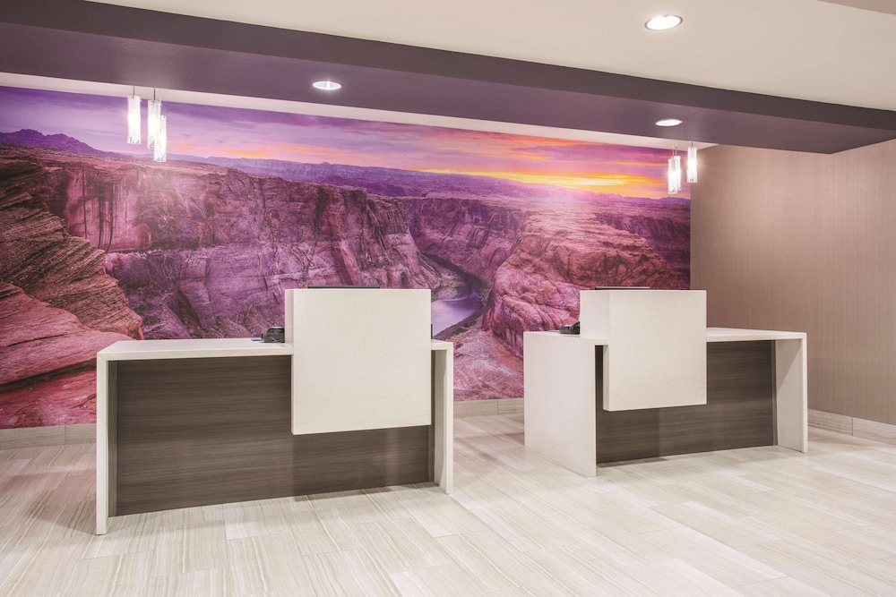 La Quinta Inn Suites Williams Grand Canyon Area 7/39