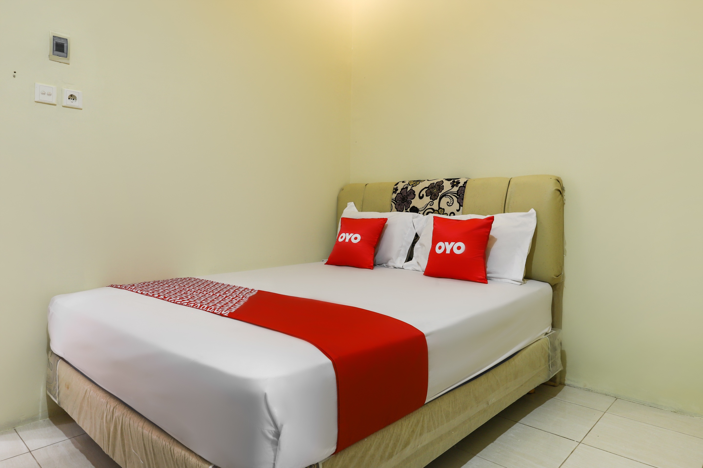 OYO 3802 Wisma Cahaya Abadi 8/31