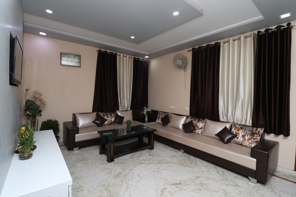 AARADHYA RESIDENCY 38/50