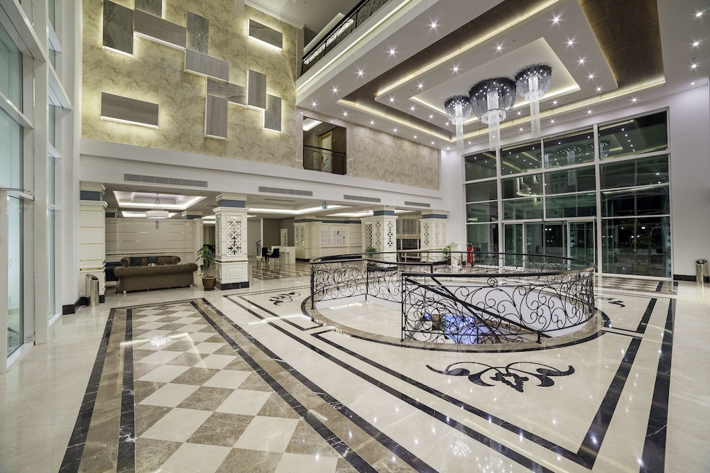 Karmir Resort And Spa Hotel 6/50