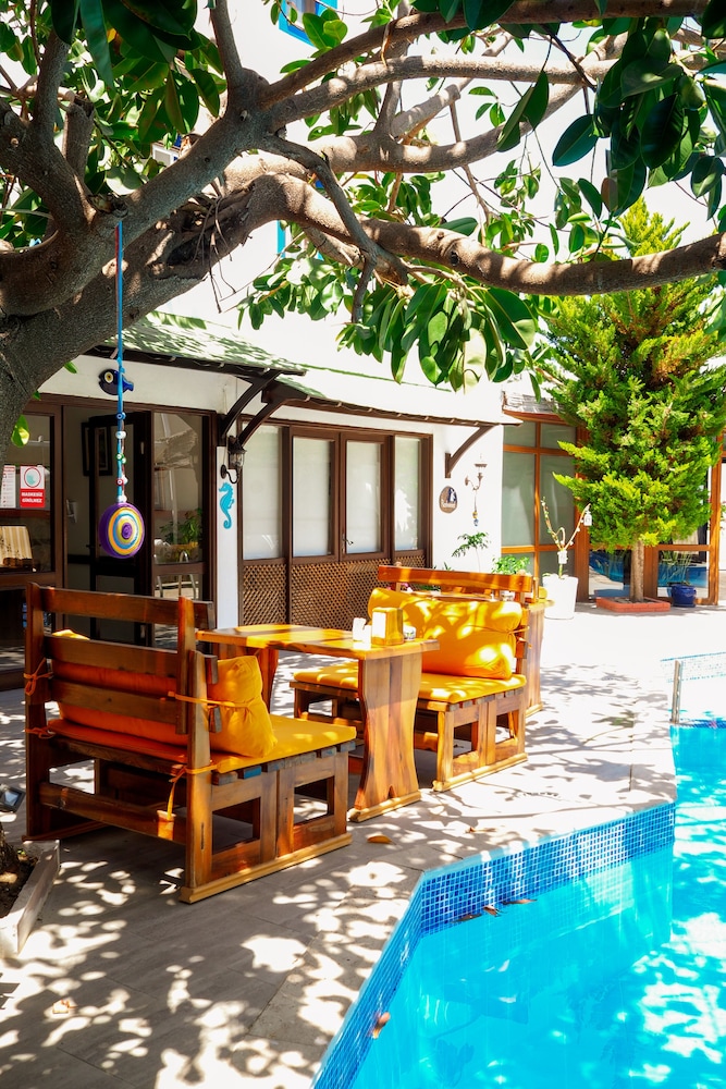 Oya Boutique Otel And Suites 64/69