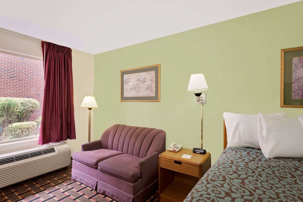 Days Inn by Wyndham Cleveland TN 20/30