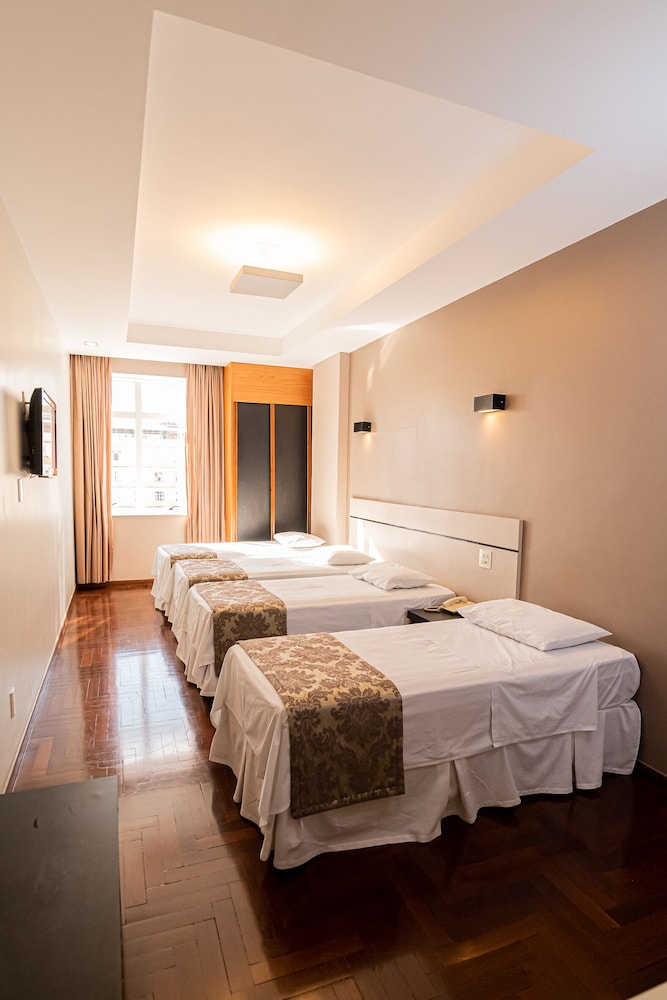SERRANO RESIDENCIAL HOTEL 17/54