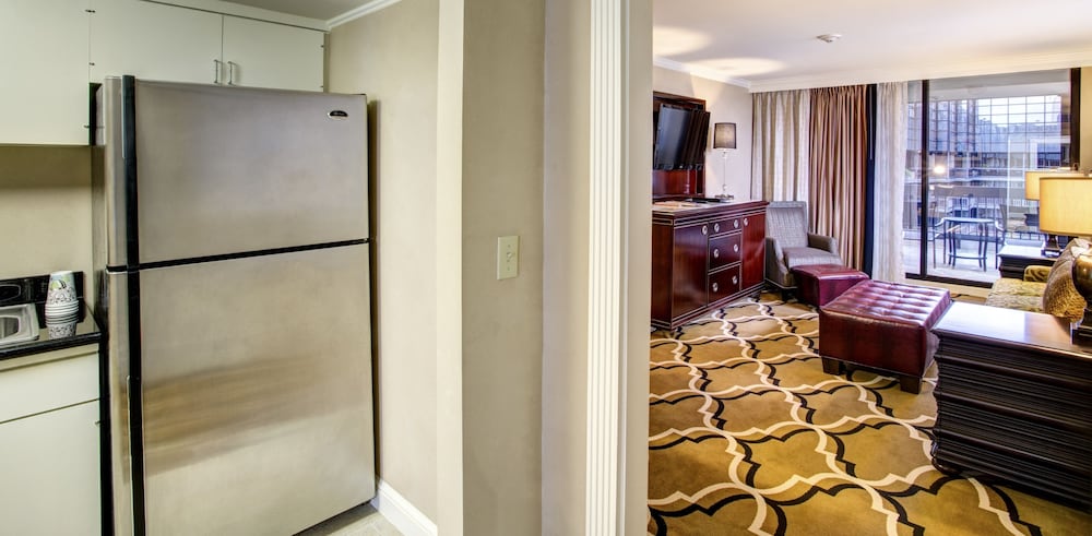 Intercontinental New Orleans 21/80