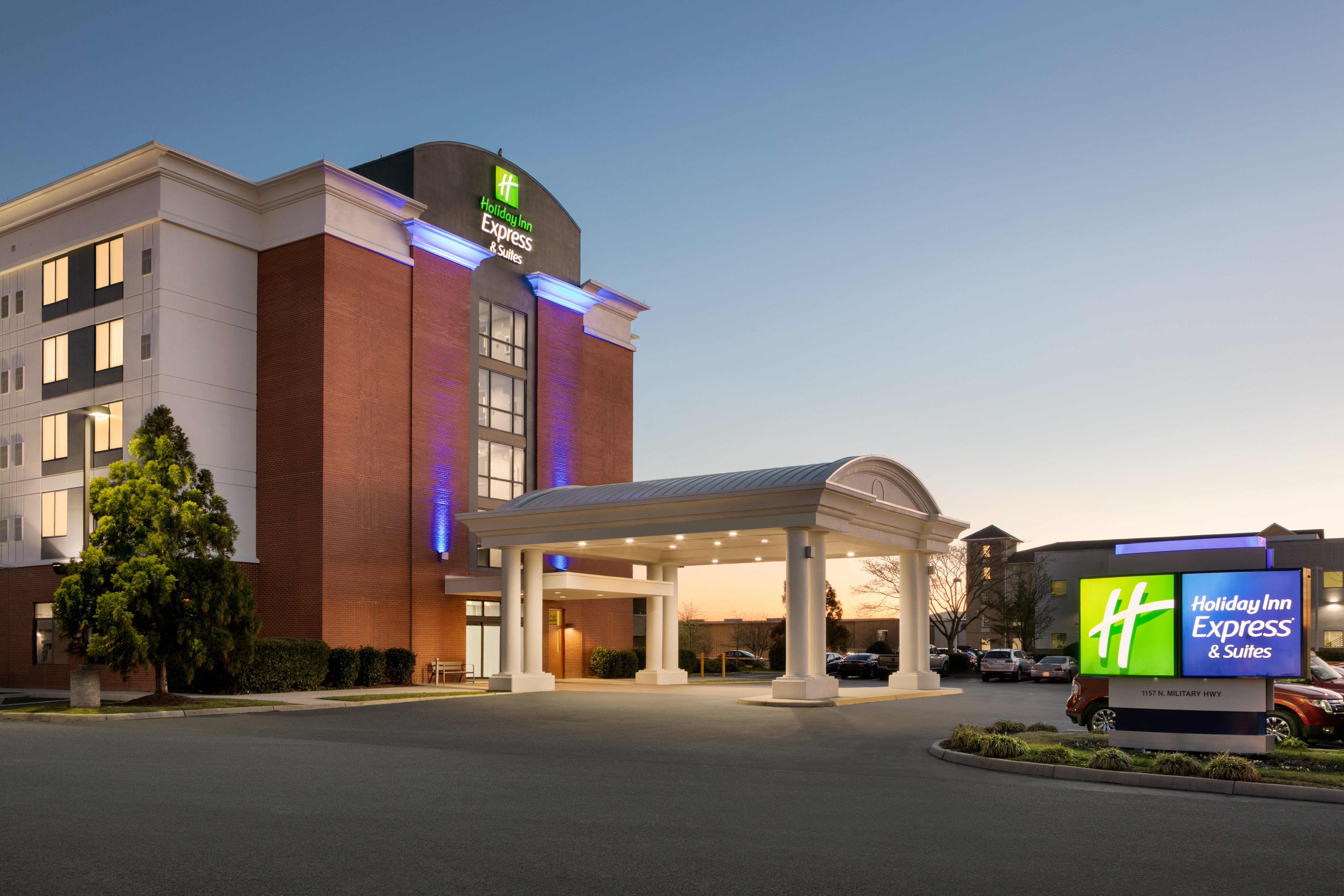 Holiday Inn Express Hotel And Suites Norfolk Airport 57/60