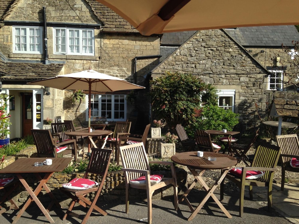 The Tollgate Inn 23/35