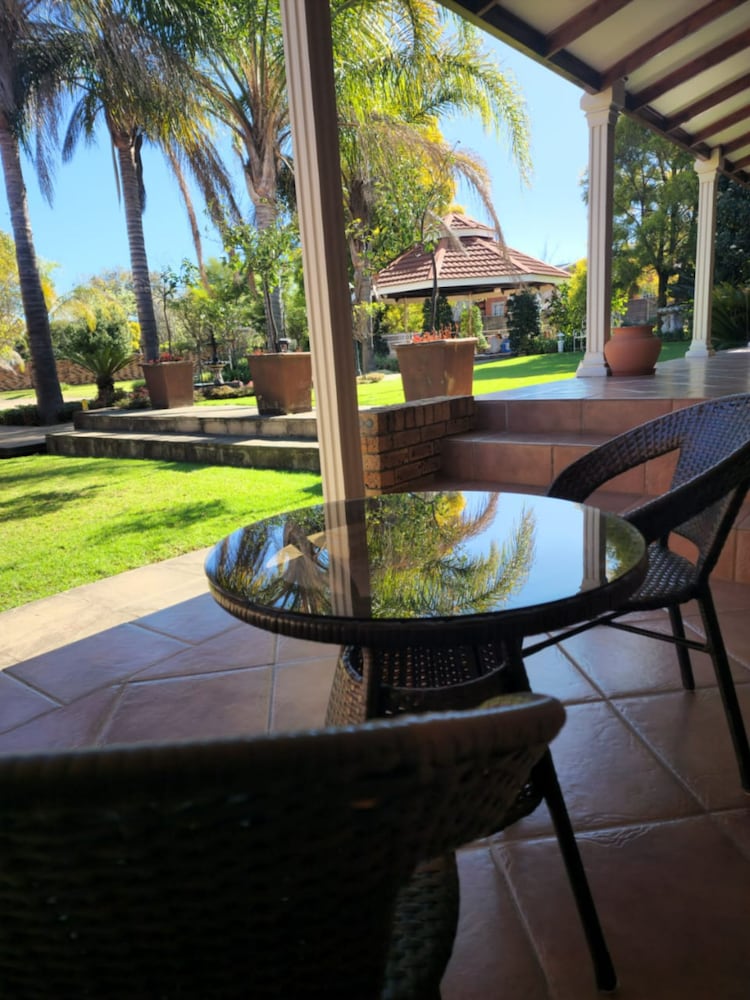 The Hills Guest House 16/50