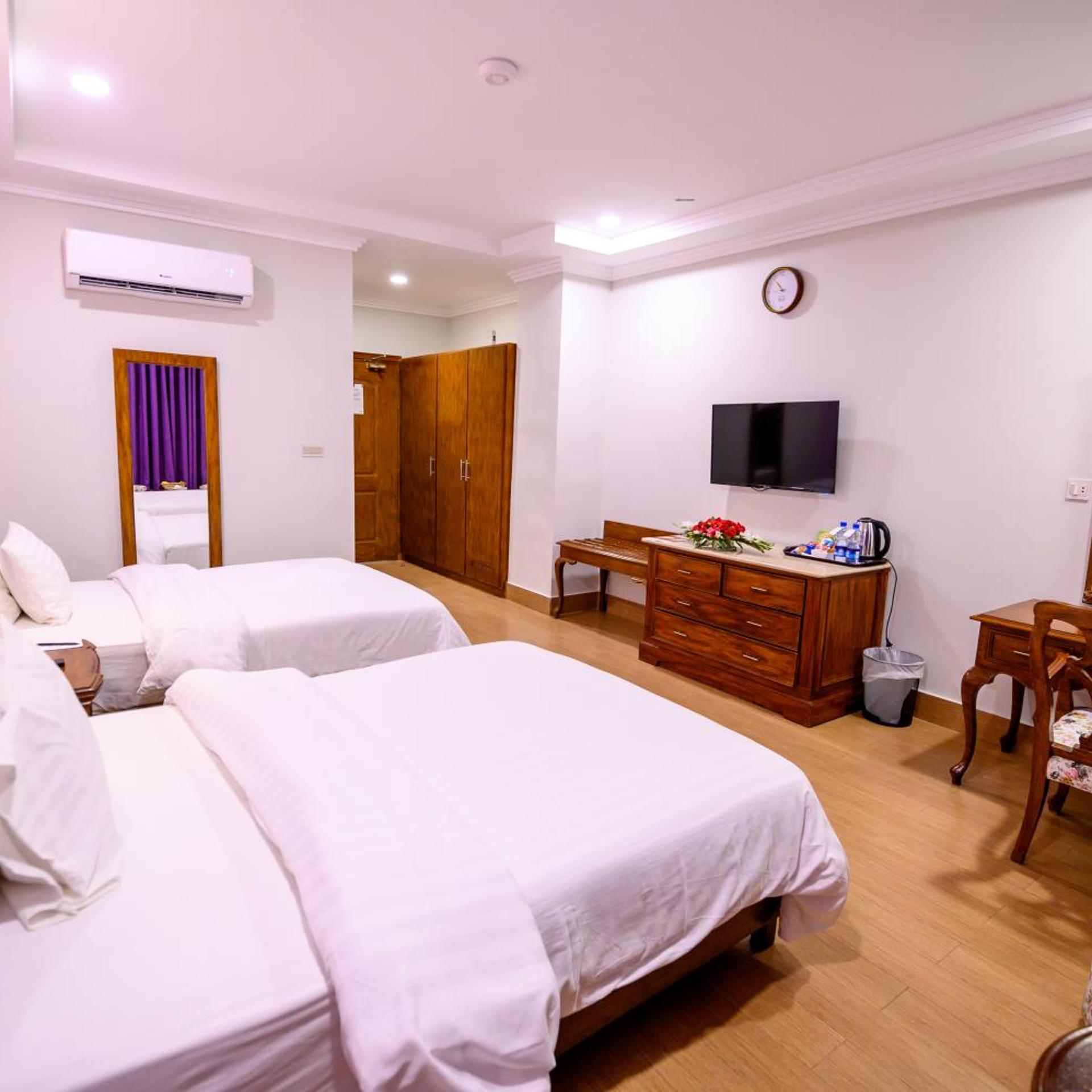Hotel One Sargodha 5/27