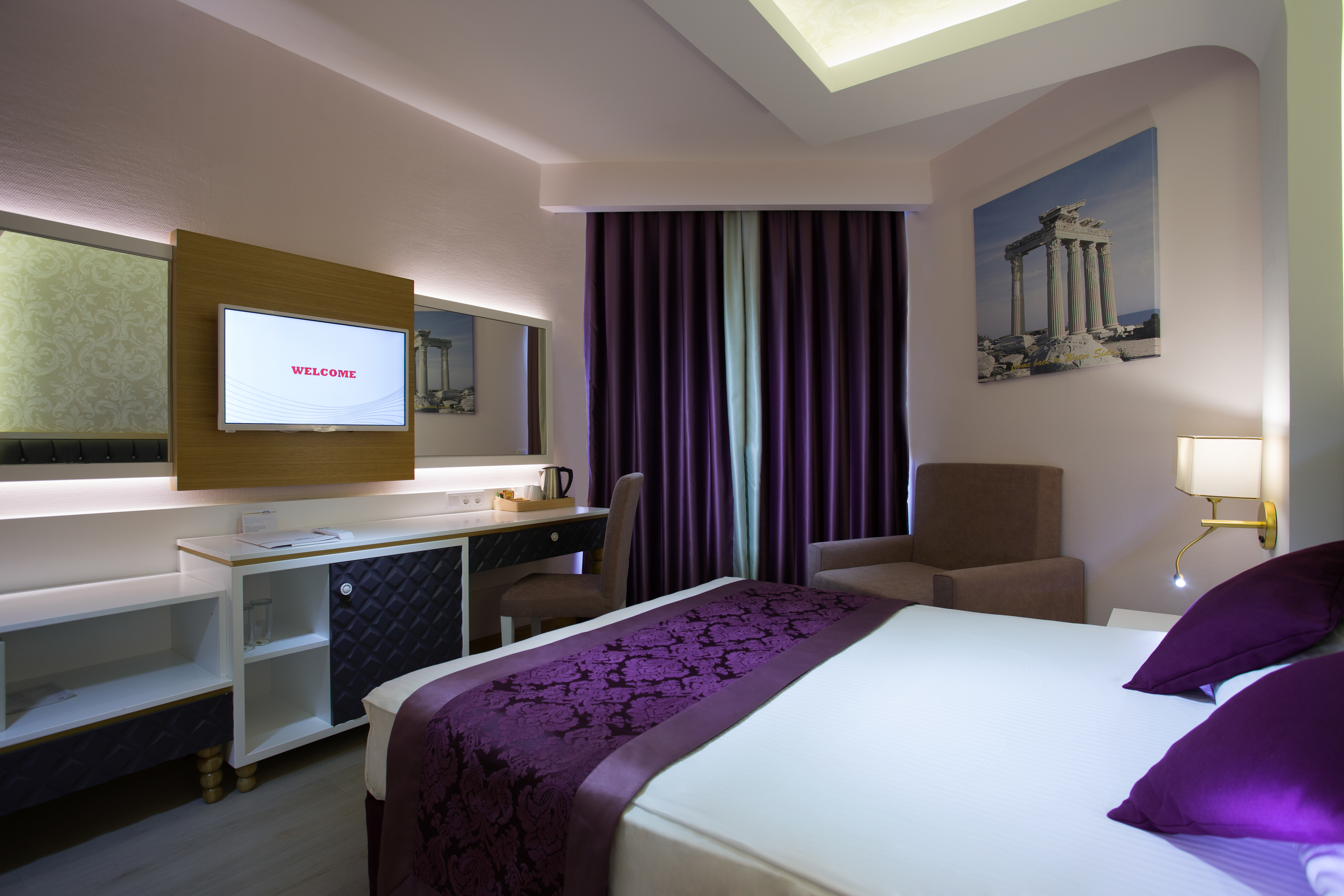 Room, Single, Double Bed, Lateral Side Sea View