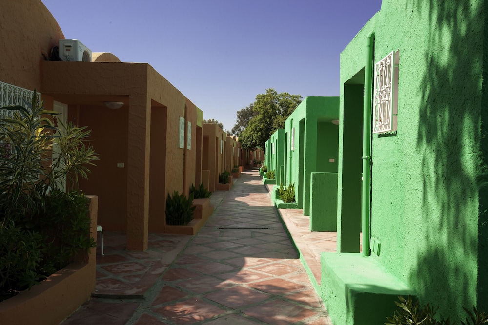 Samira Club 48/54