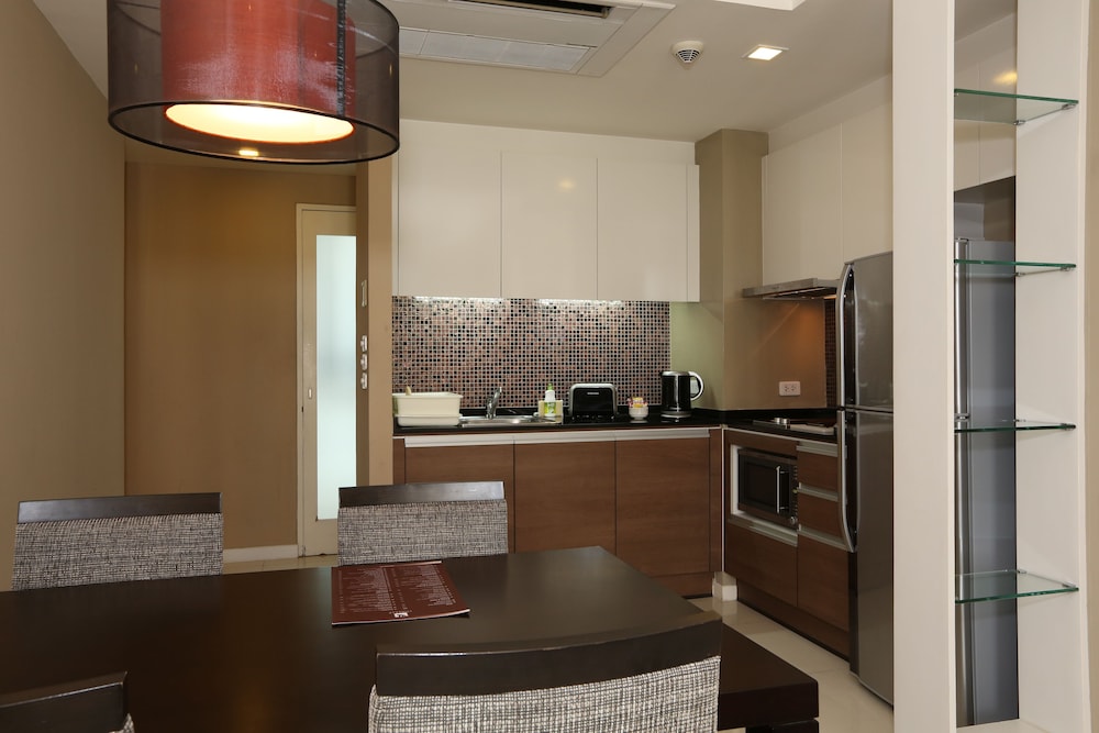 Bangna Pride Hotel & Residence 9/44