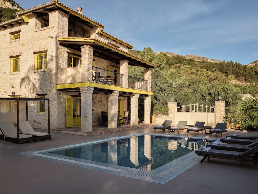 Zakynthos Villas 4/50