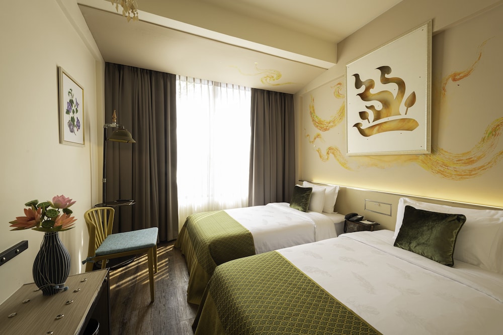 STANDARD, TWIN BEDS