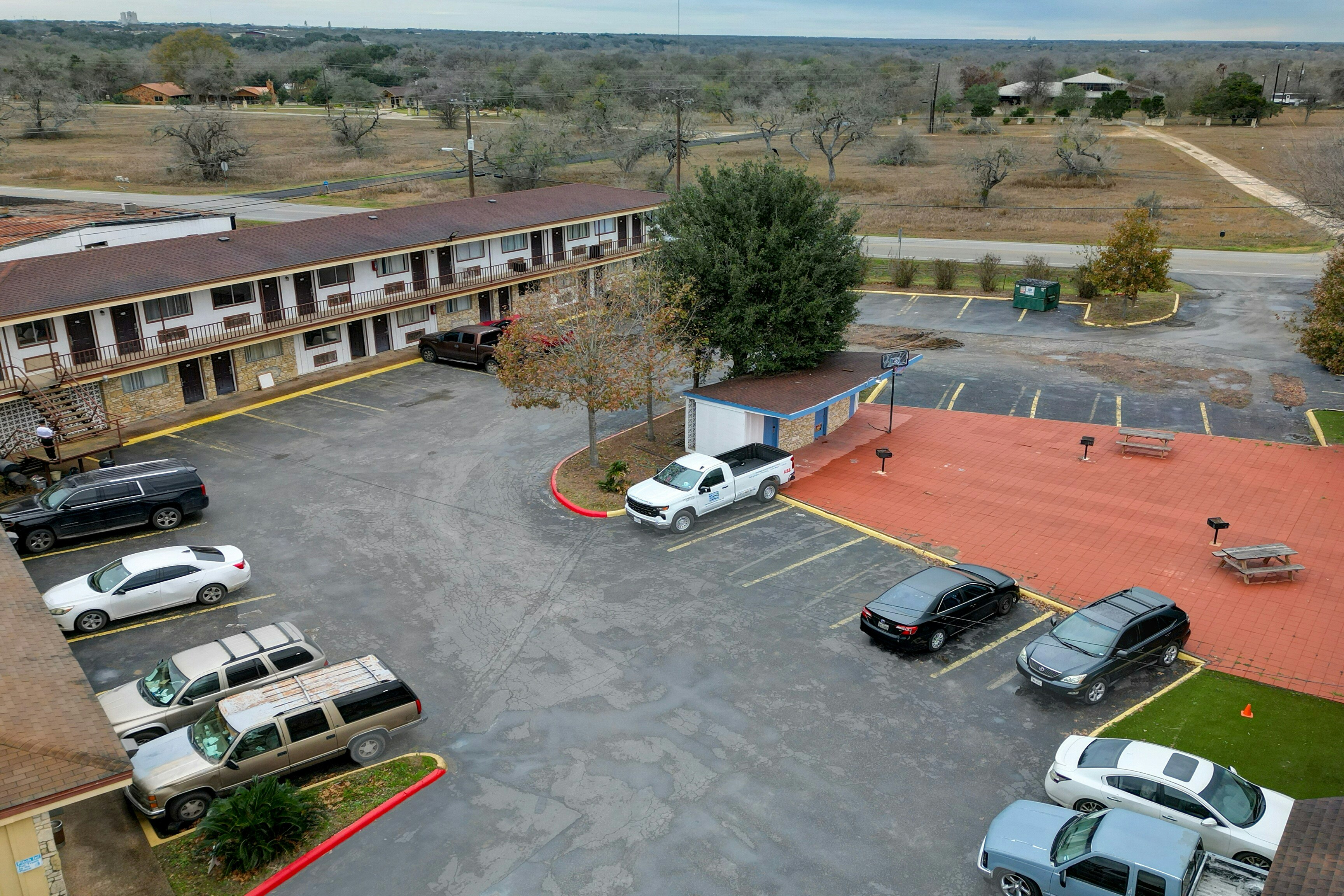 Cannon Inn By Capital O Gonzales Tx 40/62