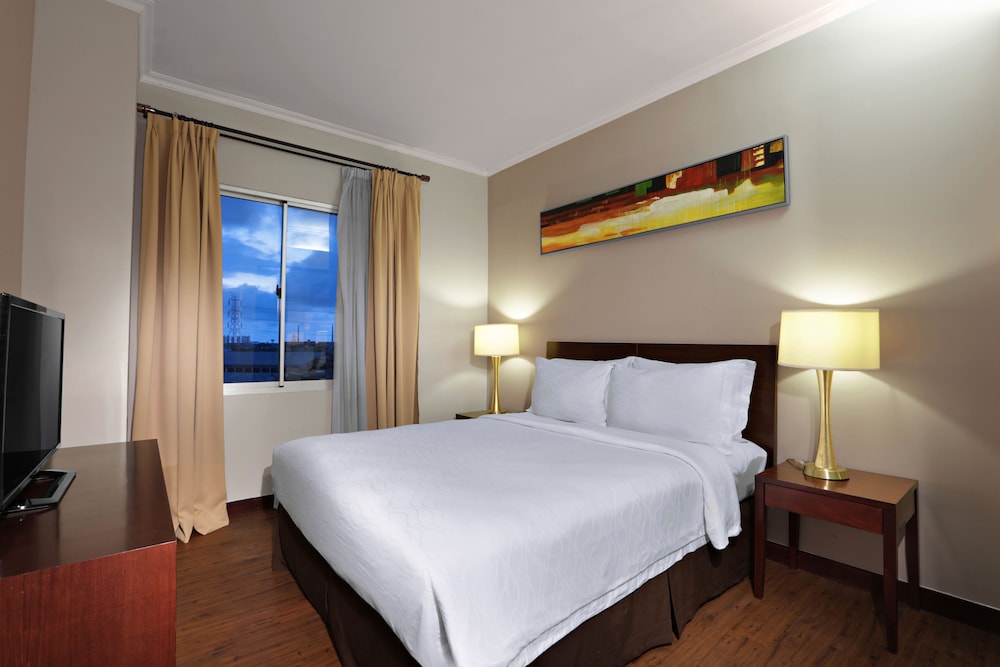 Grand Dafam Ancol Jakarta 14/74