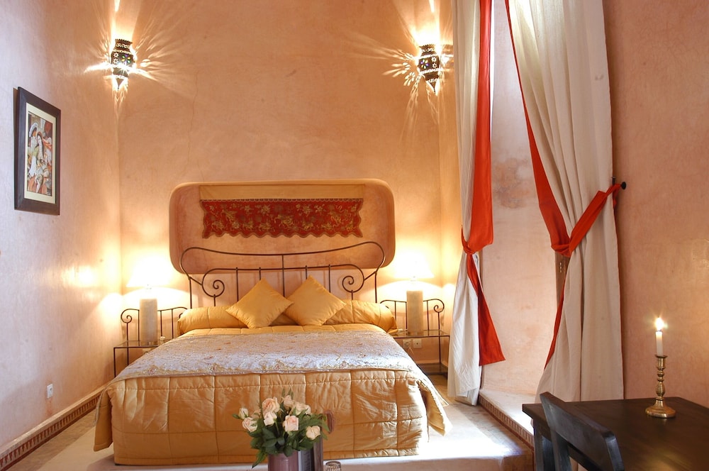 Riad Shama 25/75