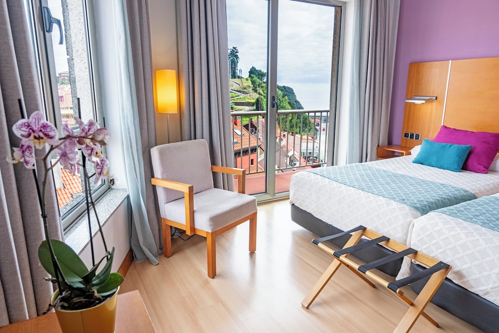 غرفة سوبيريور بسريرين منفصلين بإطلالة على المدينة، Hotel Faranda Marsol Candas, Ascend Hotel Collection 4/6