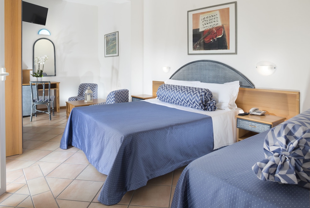 Hotel Vanni 10/39