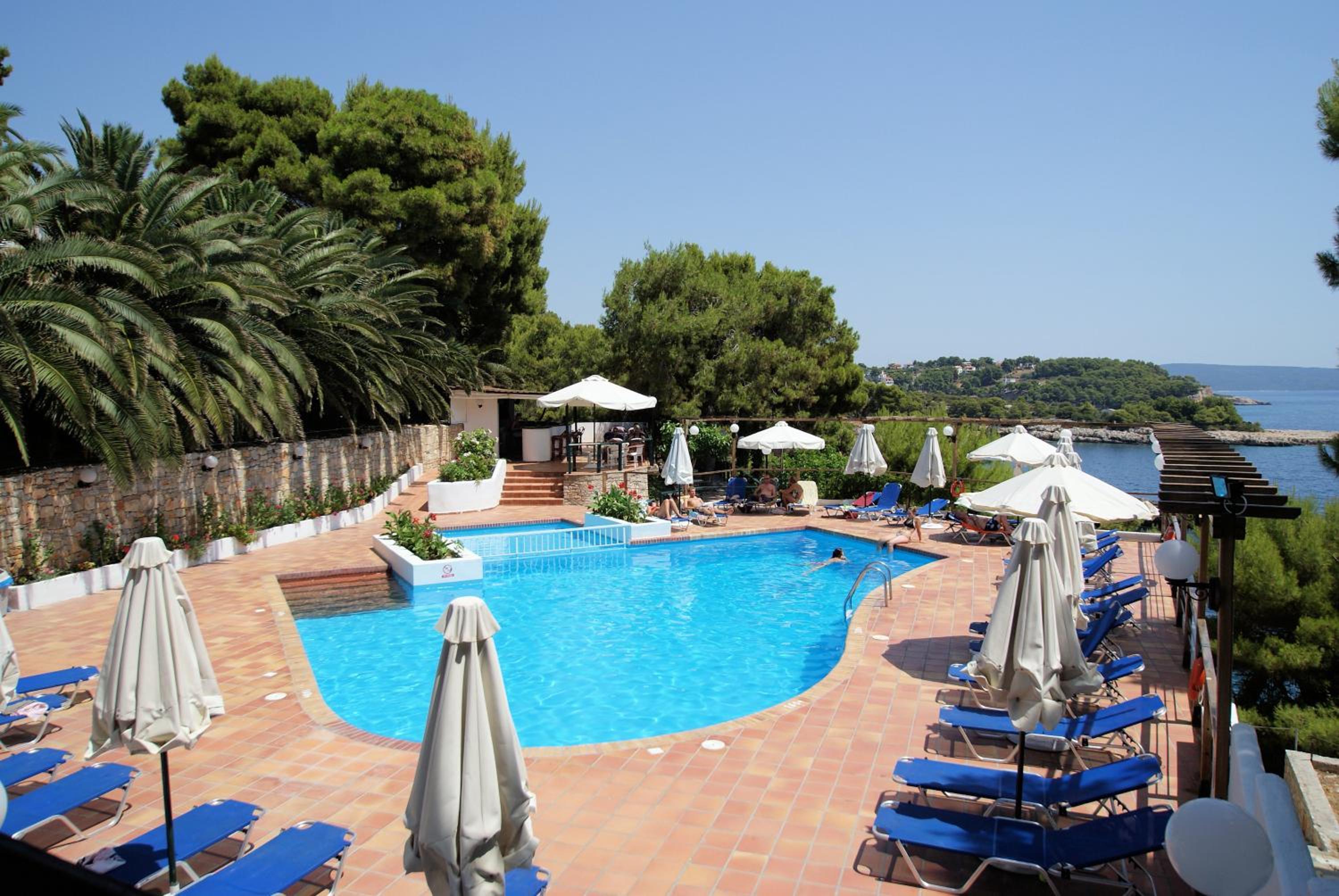 Paradise Alonissos Hotel 30/31
