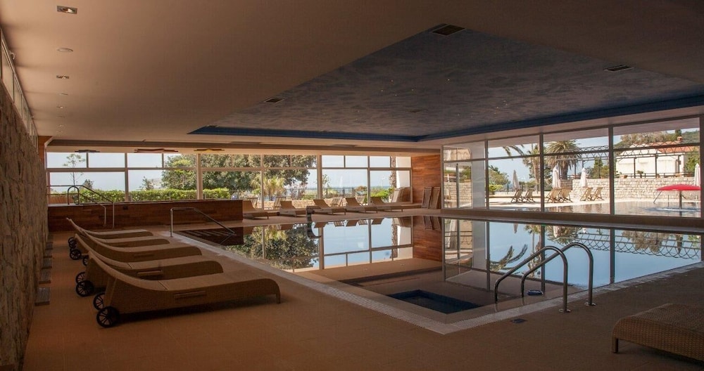 Hotel Palas 10/23