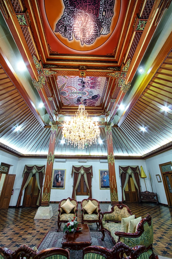 Kusuma Sahid Prince Hotel Solo 29/37