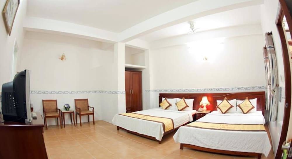 Hung Anh Hotel 25/50