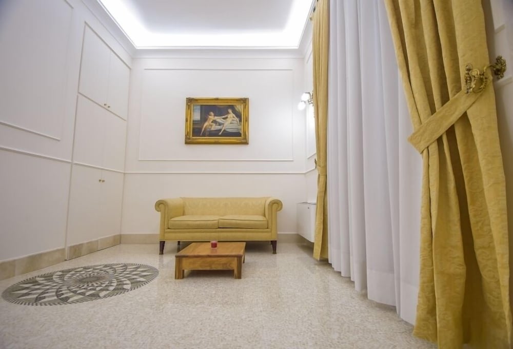 B&B Palazzo Liguori 14/24