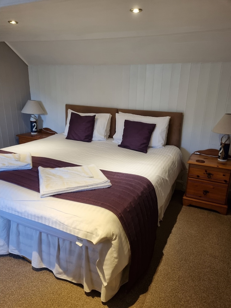 St Vincent Guest House 19/50
