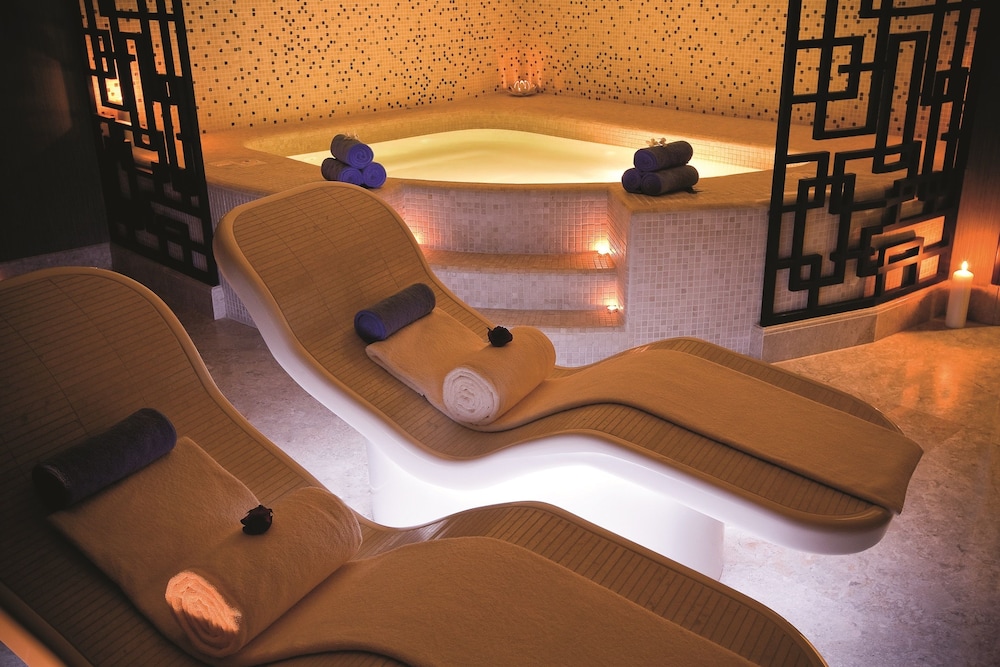 منتجع موڤنبيك شاطئ الخُبر(Movenpick Beach Resort Al Khobar) 11/71