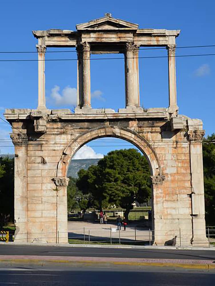 Athens Backpackers 43/44