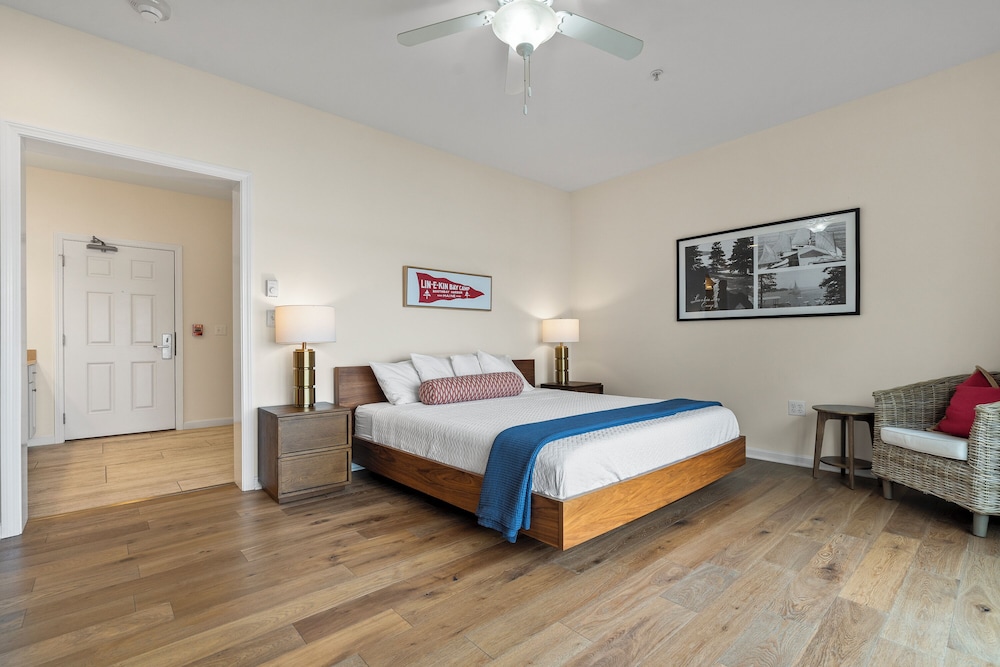 Linekin Bay Resort 29/76