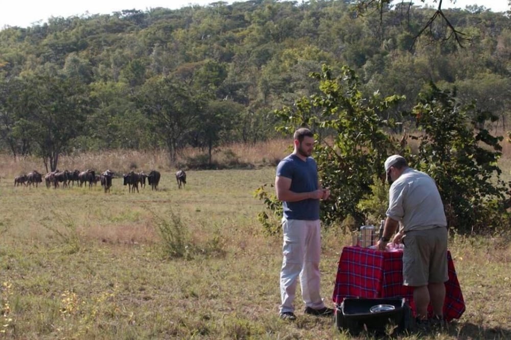 Inzalo Safari Lodge 23/45