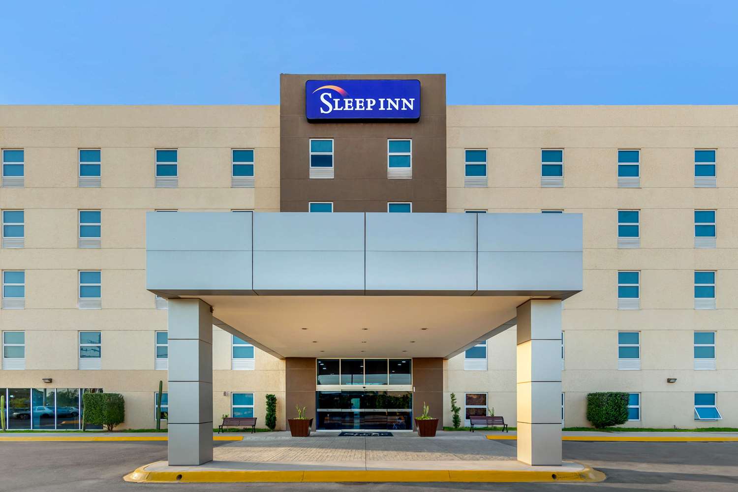 Hotel Torreon 1/19
